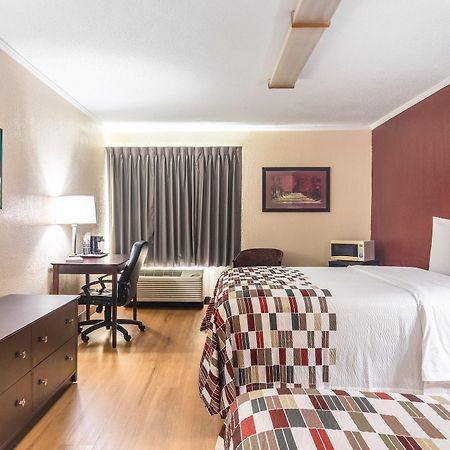 Red Roof Inn Ashtabula - Austinburg Eksteriør bilde